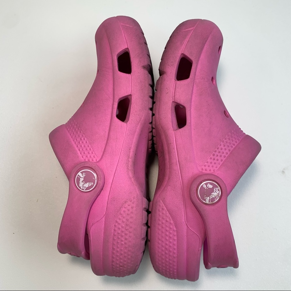 Crocs Youth Bubblegum Pink Original Size 11 - Picture 2 of 9